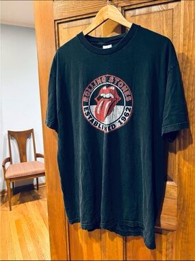 Vintage ALLSTYLE APPAREL & ACTIVEWEAR Rolling Stones T-Shirt